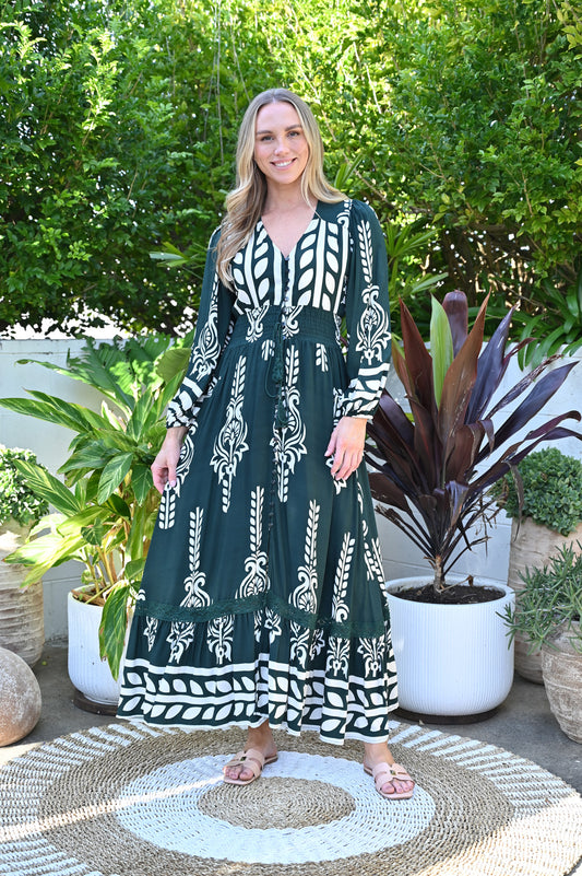 Amara Boho Luxe Maxi Dress – Elegant & Flowing