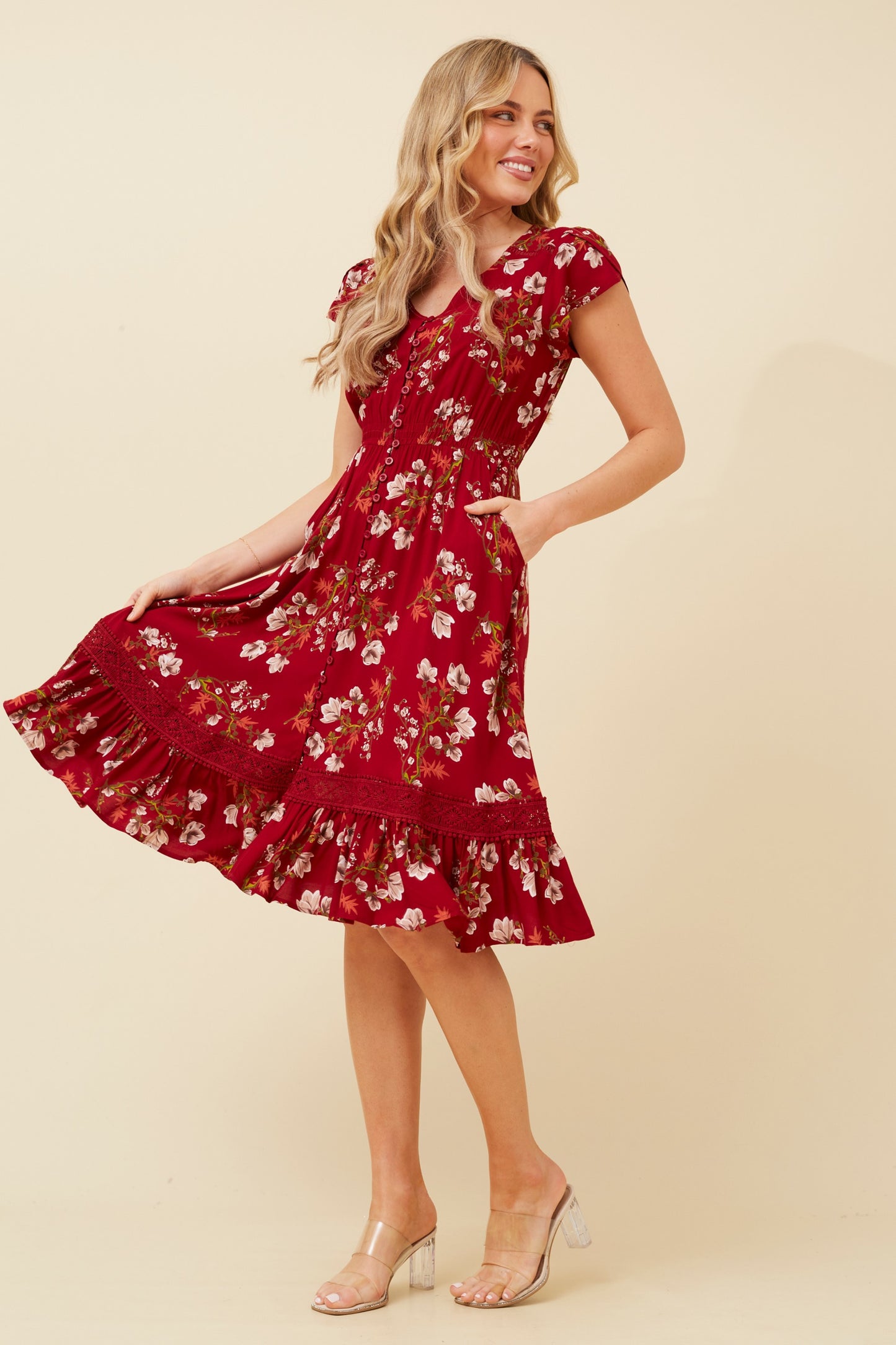 MOROCCO FLORAL KNEE LENGTH DRESS RED